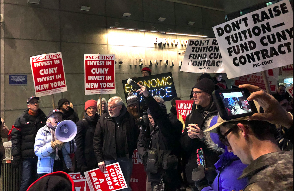 Protesters blocking the entrance to Baruch.